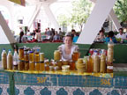 мед на алайском базаре г. Ташкент